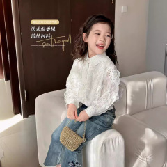 女の子ブラウス 2025 春の新作韓国風子供服甘いレースドールシャツベビー長袖子供トップストレンディ