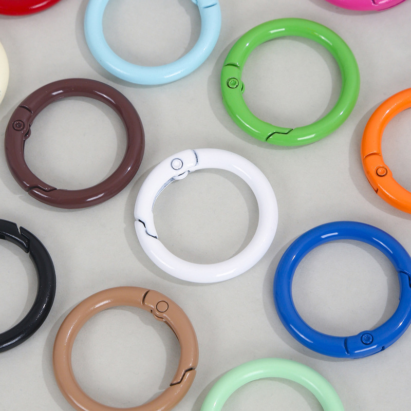 30mm High Quality Candy Color Spring Ring DIY Keychain Accessories Material Colorful Paint Key Ring Wholesale