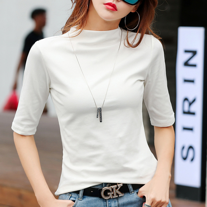 화이트 하프 터틀넥 7부소매