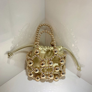 �߼���С���yɫ�����U�մ������аٴ�б����������������