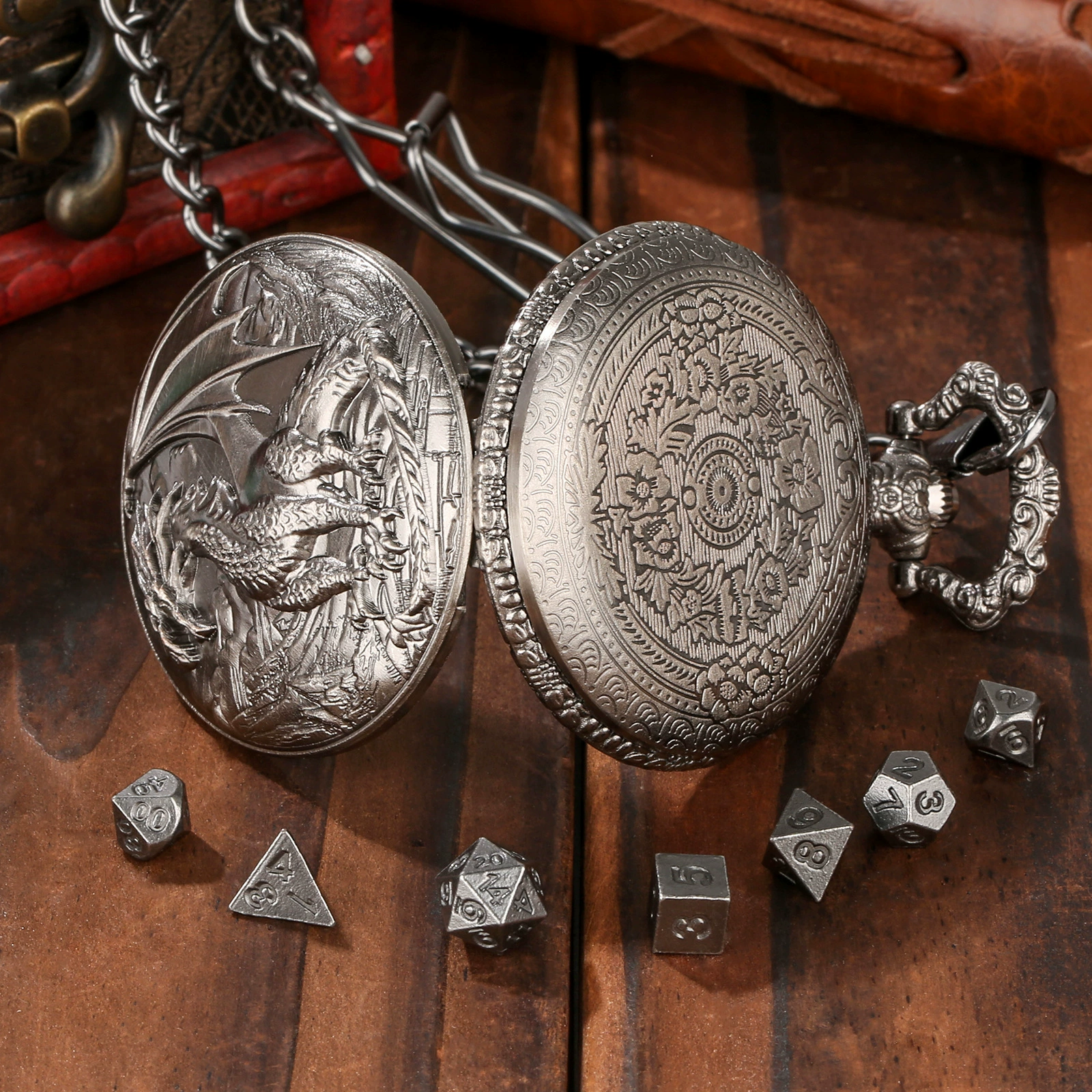 Кости (игральные), аксессуар, карманные часы, ретро объемный корпус