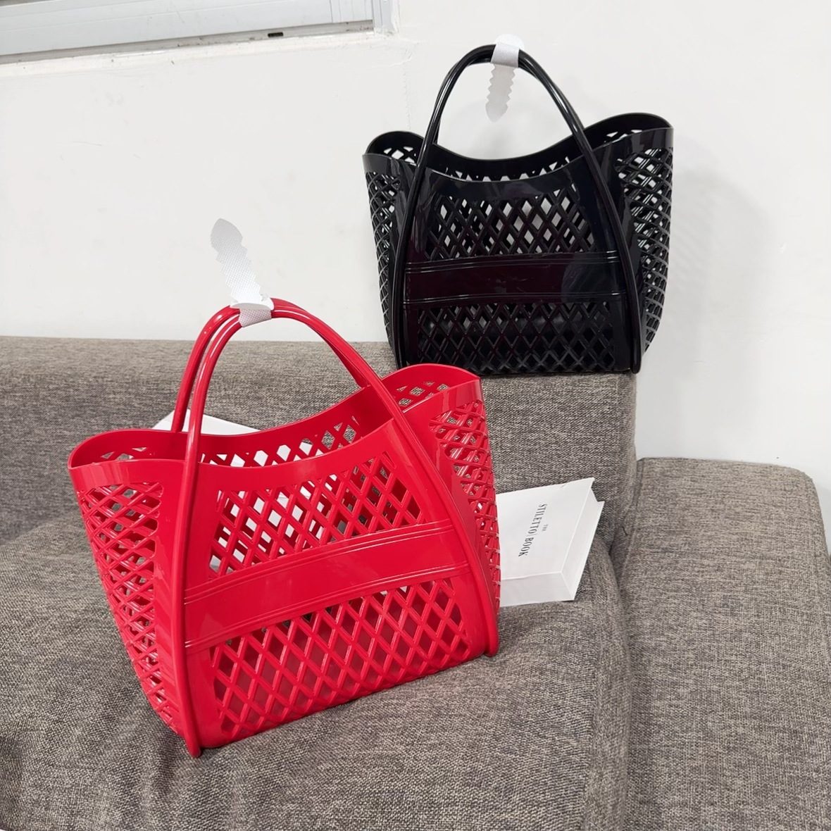 Jelly bag, handbag, silicone hollowed-out vegetable basket bag, picnic bag, shopping basket, PVC beach bag, washbasin basket, bath undefined