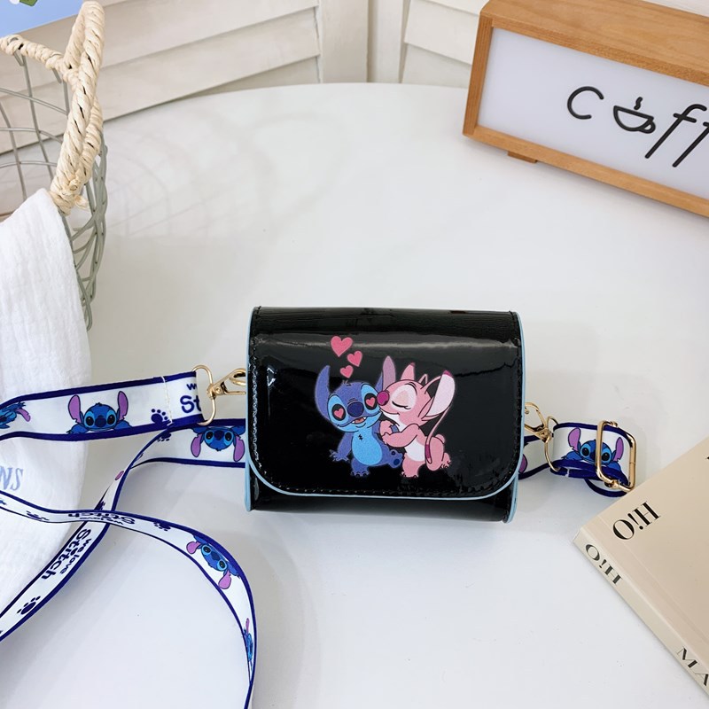 블랙 키스 스티치