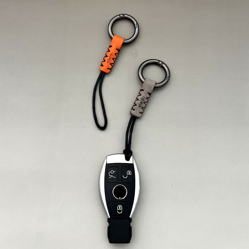 Cowhide Handmade Stitch Simple All-match Ring Cowhide Keychain Car Key Chain Jewelry Accessories Hanging Buckle for Men and Women