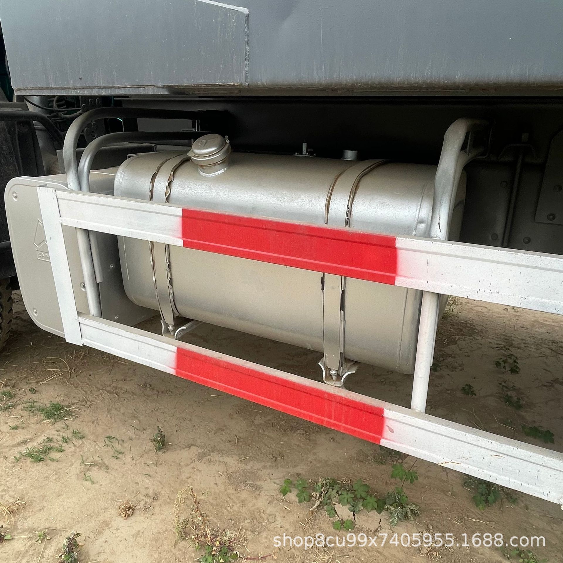 Factory Direct Sales Export Foreign Trade Africa Howo Shaanxi Heavy Duty Truck Earthmoving Dump Truck Towing Self-Unloading Trailer Truck