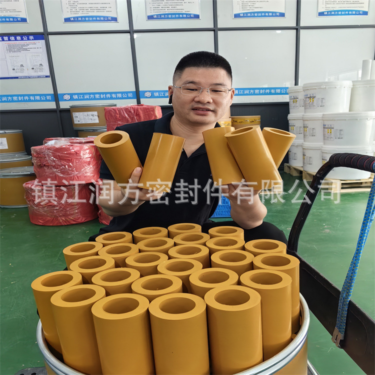 供应批量聚酰亚胺填充四氟模压管  PTFE+PI改性增强模压管板棒件