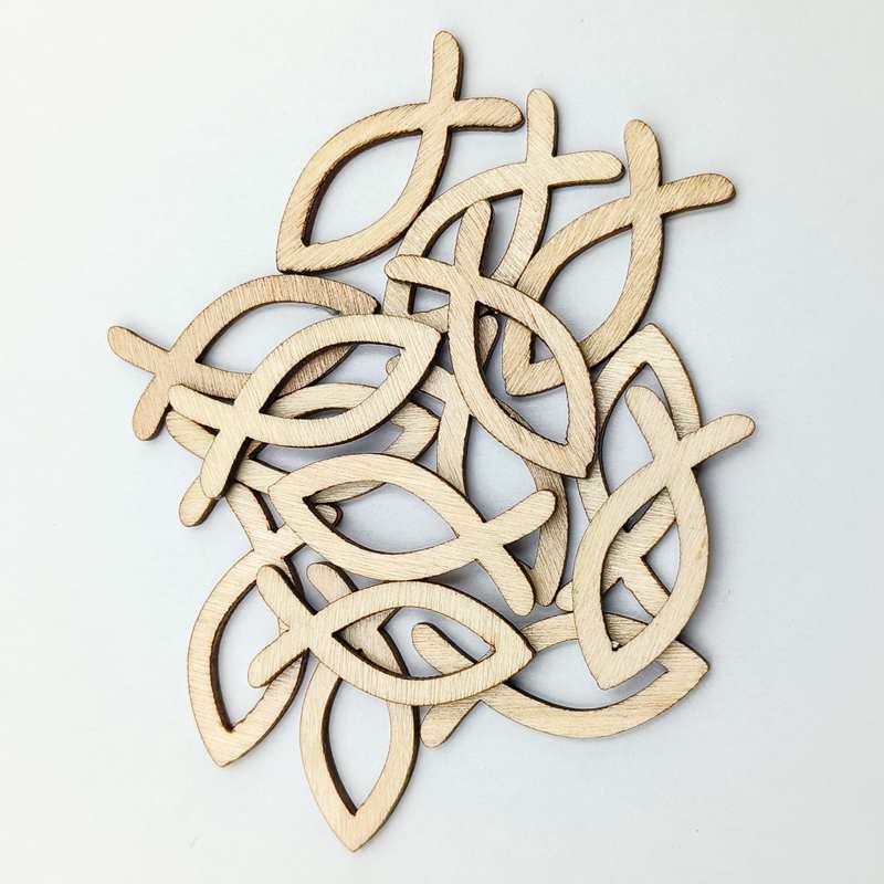 Pescado de madera bautismo decoración ornamento decoración peces pequeños decoración de pared pescado de madera rebanada de madera Santa cena Mesa decoración del hogar