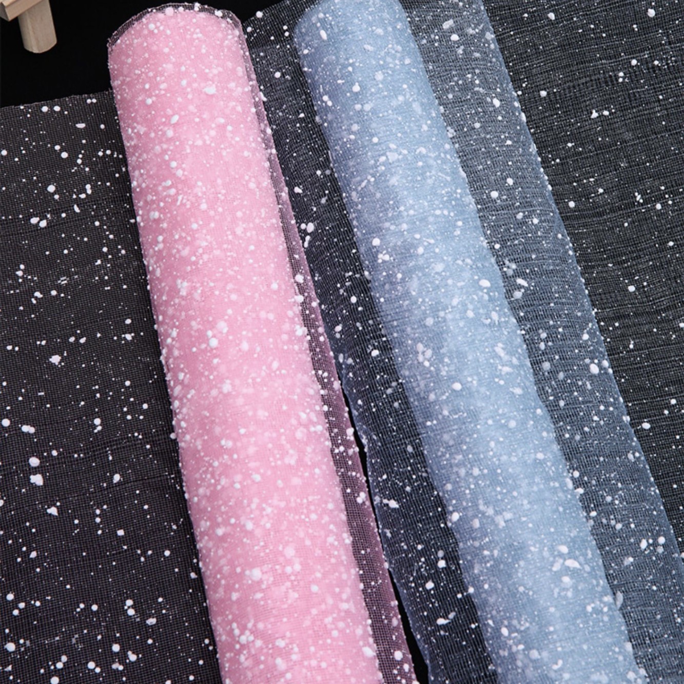 Elegante flor embalaje venta caliente Punto de pulverización de malla de alto grado fresco ramo haciendo materiales al por mayor punto de nieve gasa