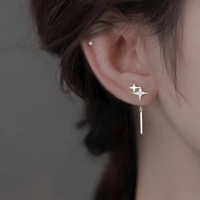 S925 de plata esterlina cuatro estrellas para mujeres ligeras lujosas nicho diseño de alta sensación pendientes de auriculares 2024 nuevos pendientes de explosión