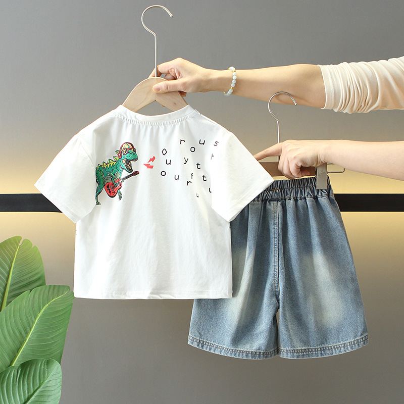 8072 Traje de verano para niños 2025 nuevos niños dinosaurio de manga corta de dos piezas ropa delgada de verano para bebés guapos