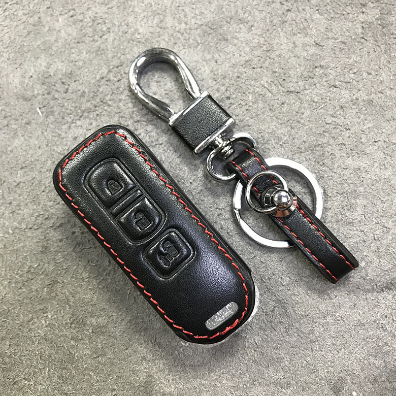Suitable for Honda motorcycle Thailand Honda 16 PCX 150 125 modified key case genuine leather case chain Buckle