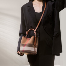 ���Ӱ���Ů2026�¿�߼��аٴ�������ĸ����ˮͰ������μ�б��