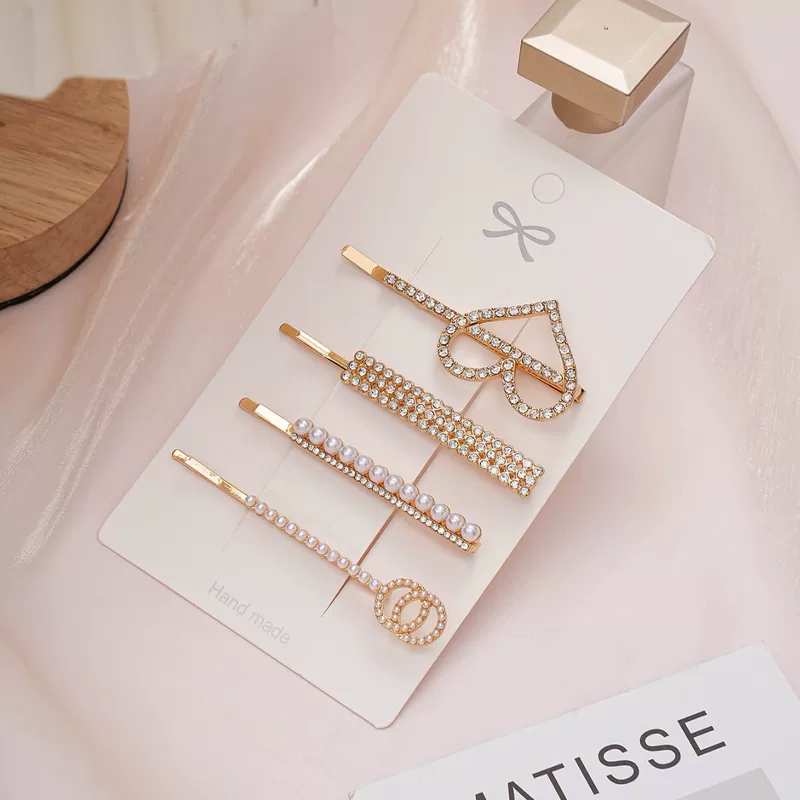 2025 European and American new Korean version, Senxianqi zinc alloy diamond-inlaid gold butterfly love heart circle one-line clip hair