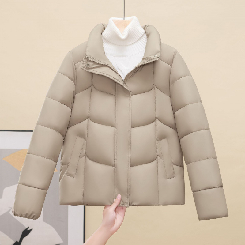 Comercio exterior ropa de pan 2025 nuevo corto plumón ropa de algodón mujer coreana suelta chaqueta de invierno y otoño gruesa image 2