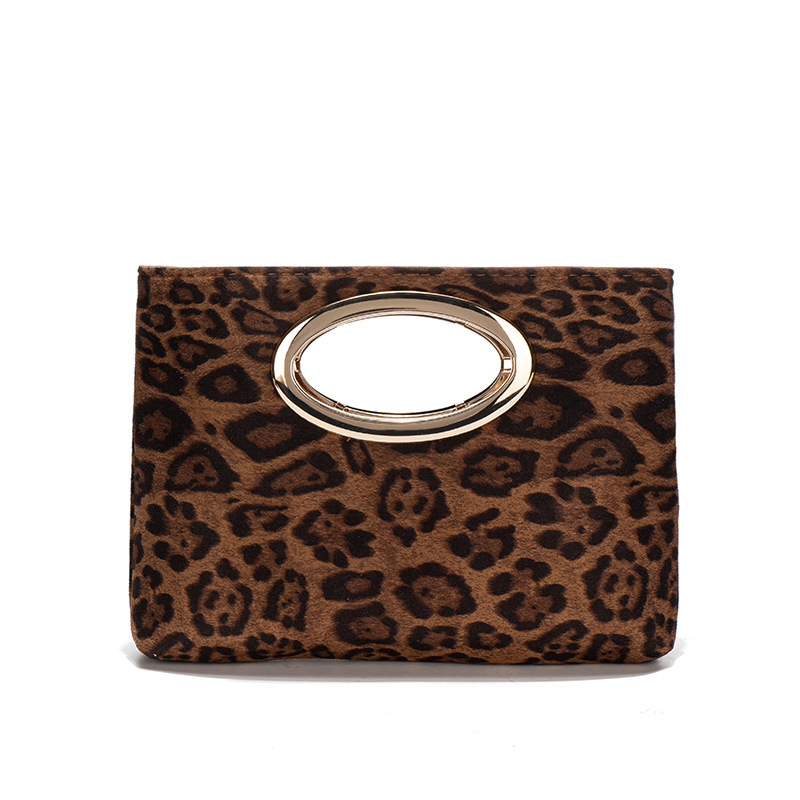 Leopardo de moda retro portátil 2025 nueva mujer extranjera viaje de gran capacidad cena de hombro bolso de mochila