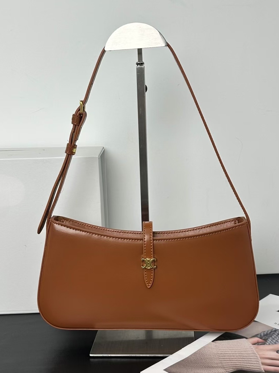 Fashionable and Simple Urban Beauty 2025 Women's Shoulder Bag Ver