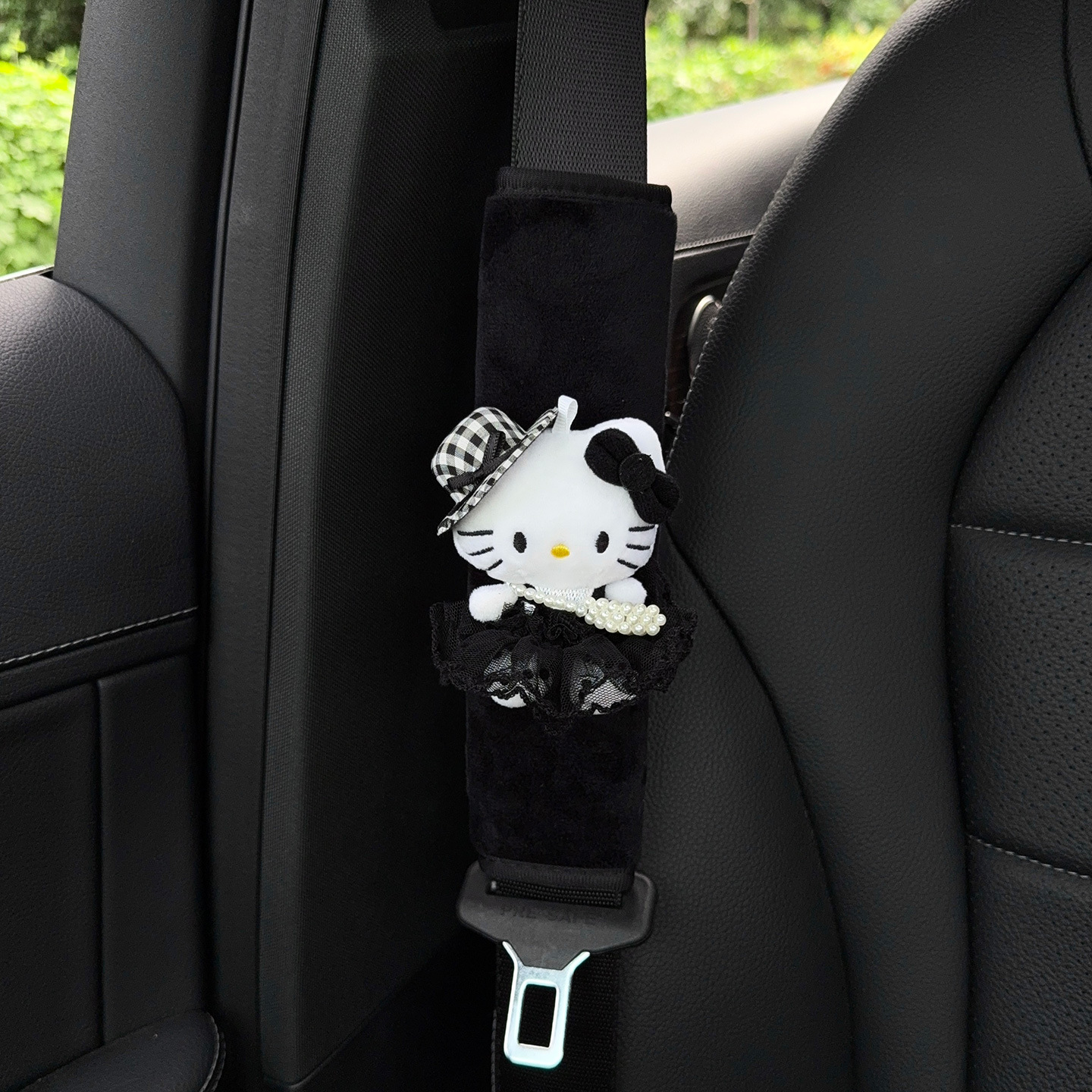 Cute Kitten Shoulder Protector Seatbelt Decoration Car Anti-Wear Clothing Protective Cover Universal for All Seasons Cartoon Doll for Girls
