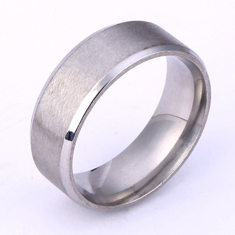 Joyería de acero Titanium vendedora caliente transfronteriza fabricante masculino del anillo esmerilado hueco del acero inoxidable del estilo europeo y americano de la cadena giratoria