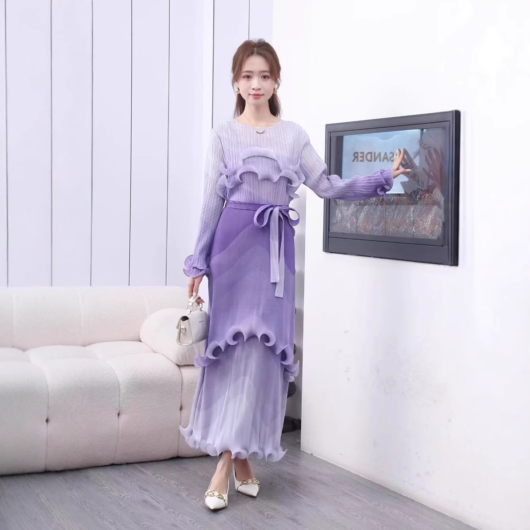 Miyaki三宅褶皱新款渐变色圆领木耳花边层女装大码连衣裙Dres跨境