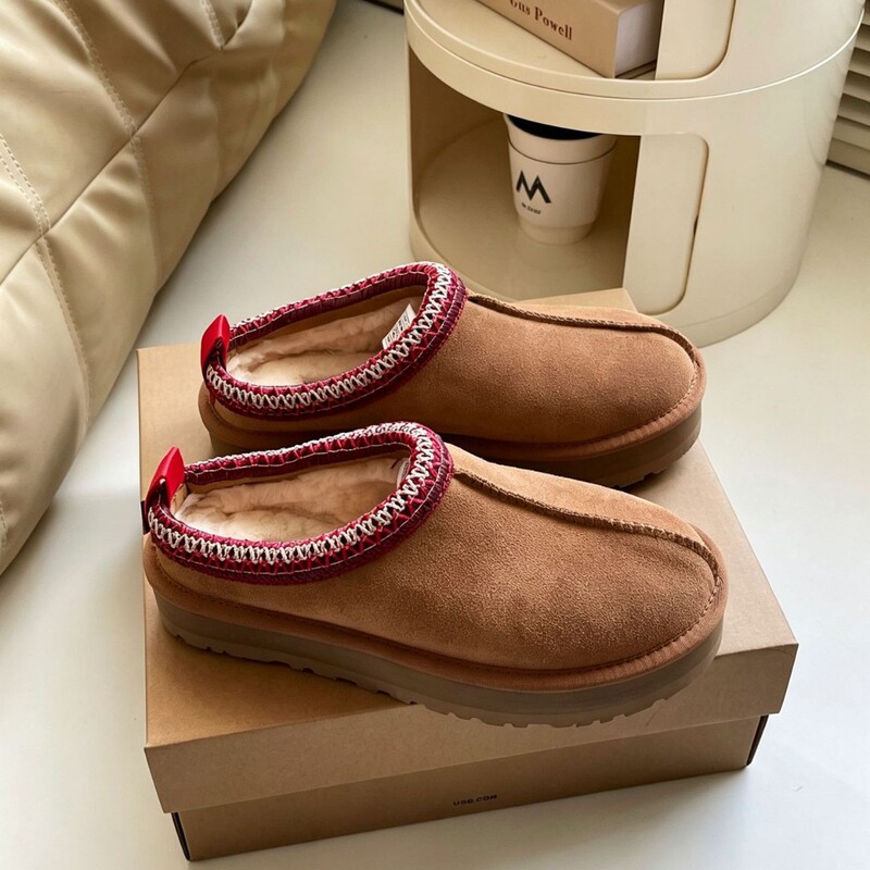 Henan Sangpo TAZZ ethnic style thick-soled snow boots, TAZZ sheepskin integrated slip-on warm high-heeled shoes
