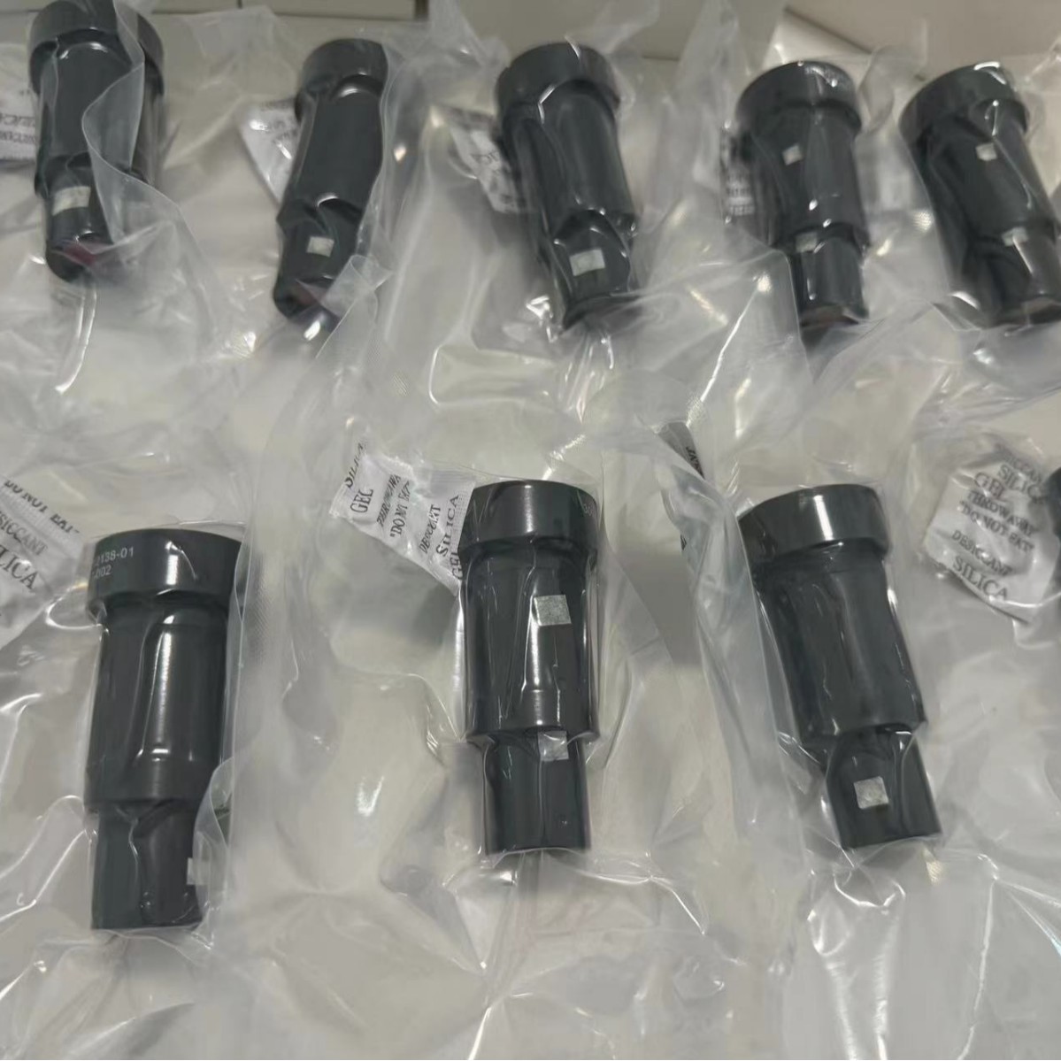 专业设计生产各种变焦镜头工业镜头军工镜头等广泛应用于各个领域