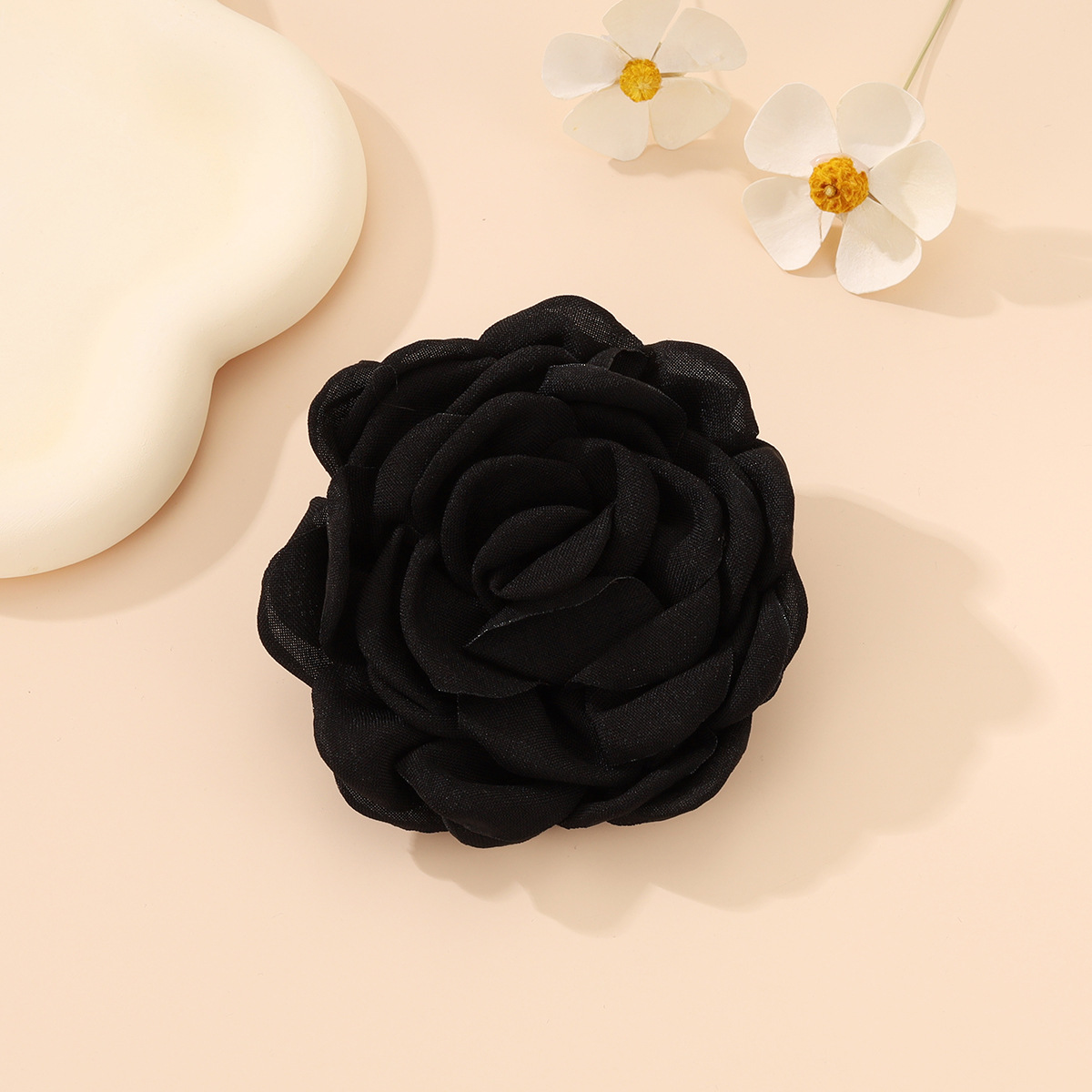 Free Shipping Cross-border European American Fabric Flower Brooch, Versatile For Autumn Winter Coats, Sweaters, Dresses,_voghion.com