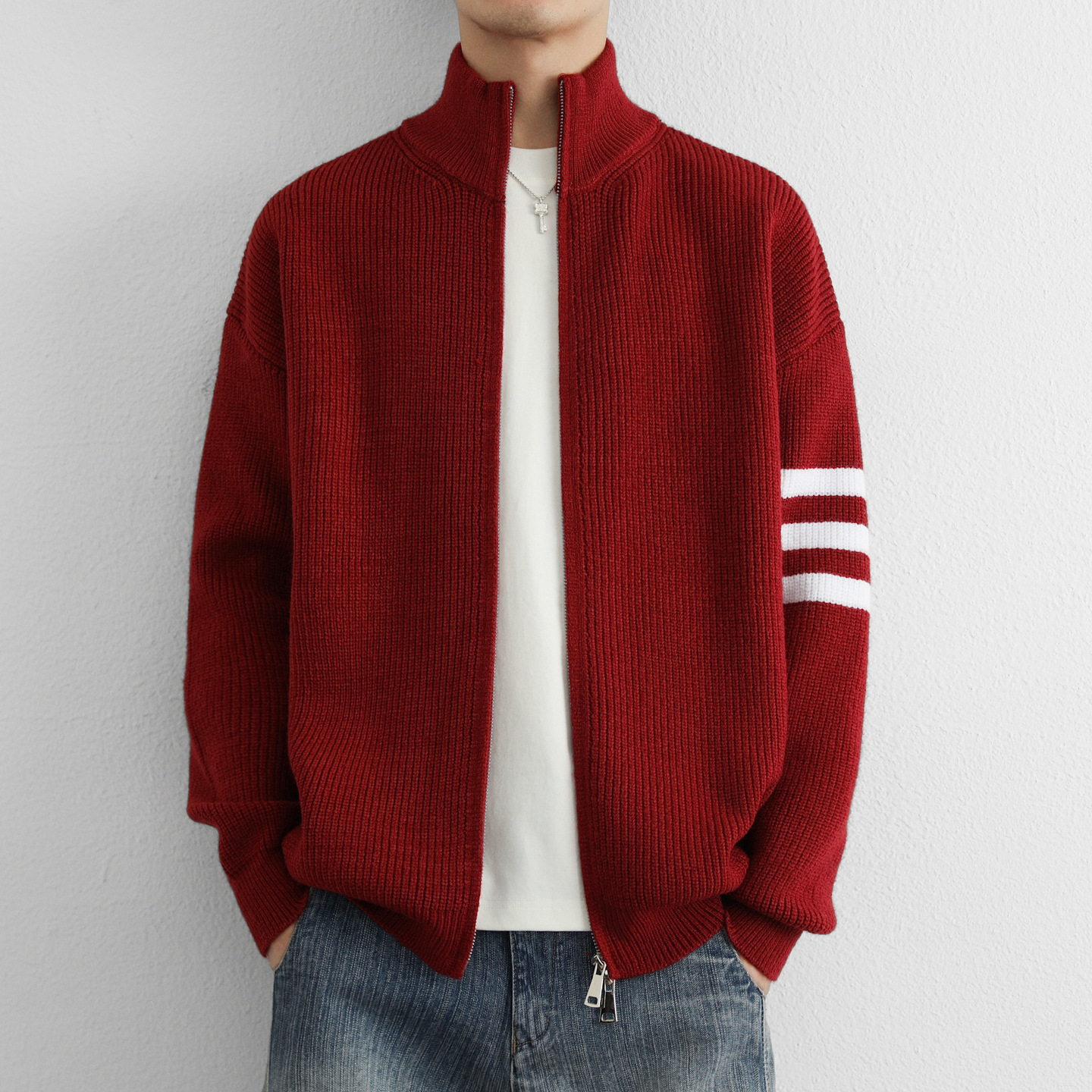 New Cross-Border Southeast Asia Foreign Trade Dropshipping 2025 Autumn and Winter Fashion Striped Decorative Slightly Wide Cardigan Men's Knitwear