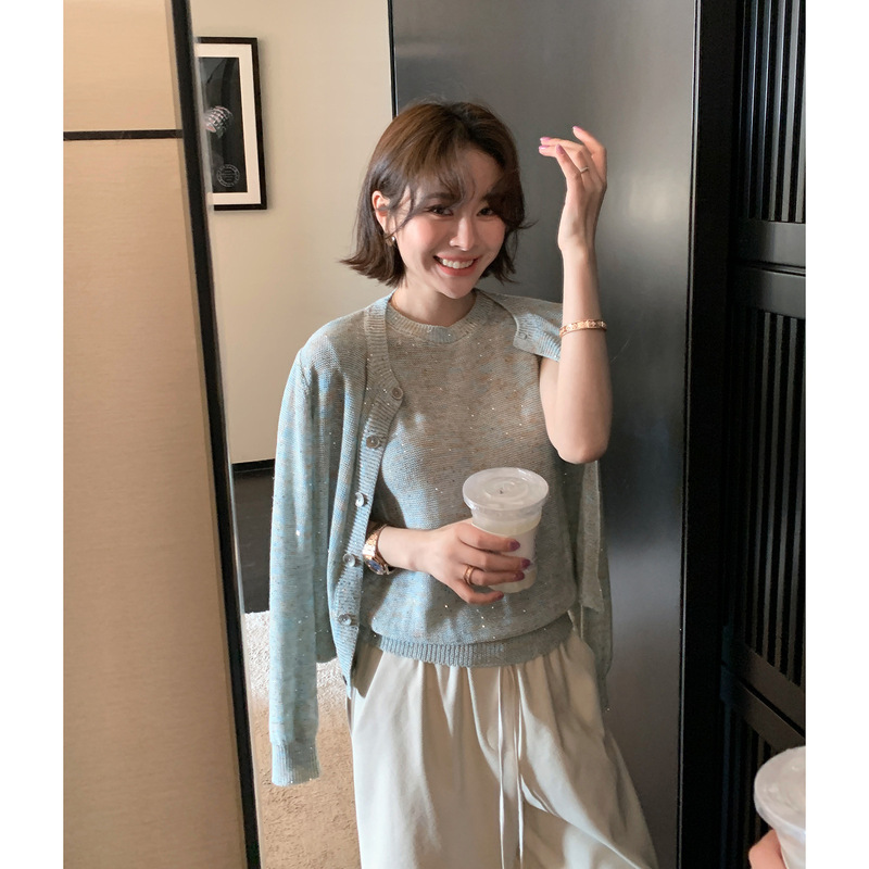 Zhengqite Clothing/2026 Spring/Summer Return of the Popular Items: Iridescent Sequin Mermaid Gauze Set Zhengqite Clothing/2026 Spring/Summer Return of the Popular Items: Iridescent Sequin Mermaid Gauze Set