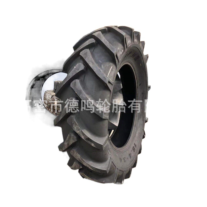 Suministro de uñas tractor agrícola neumático 18.4-38 Flor de espiga neumático 18.4-42