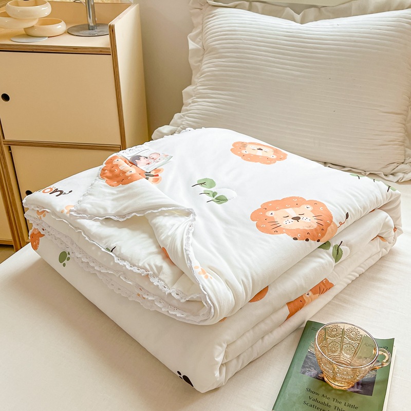 귀여운 작은 사자