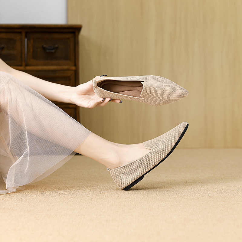 Dames ballerina met punt in gebreide stijl prinses elegant_voghion.com