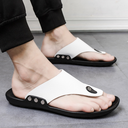 Summer new men's sandals beach shoes men's breathable men's flip-flops casual sandals slippers trendy men's shoes