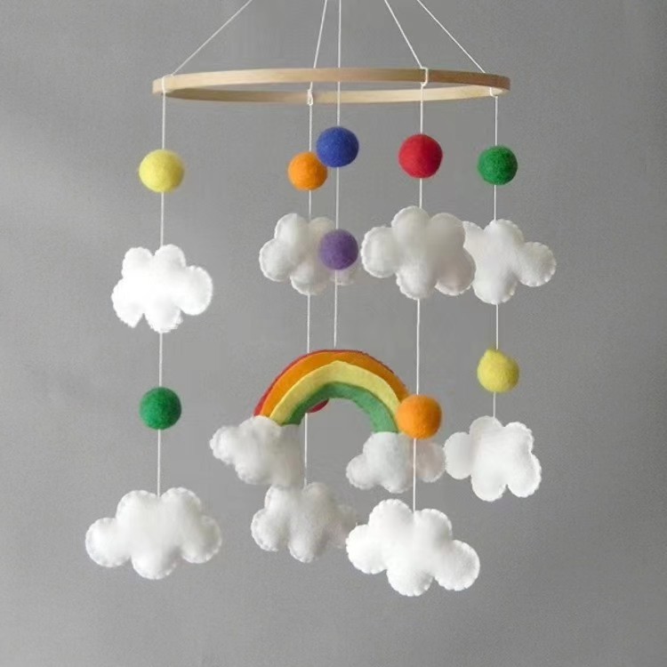 Suministro de cuna campanas de viento de fieltro adornos colgantes de fieltro animal colgando adornos decoración de vivero adornos colgantes