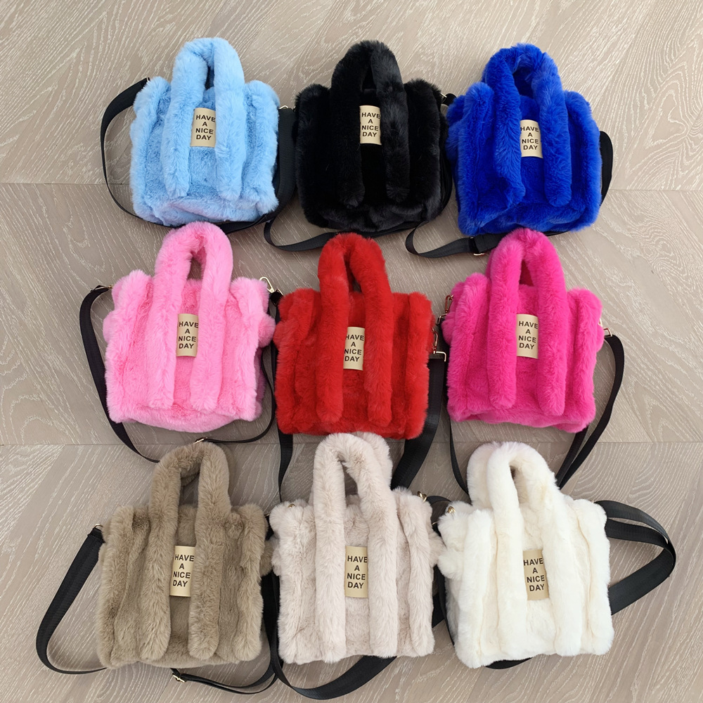 2023 autumn and winter New imitation rabbit fur tote bag large capacity shoulder bag messenger bag student bag Plush Bag fur bag