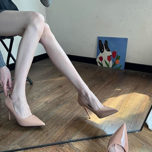 Nude High Heels with Fine Heels for Spring and Autumn, French Pointed Toe, Low Mouth, Versatile, Formal and Professional, Stylish Women's Single Shoes