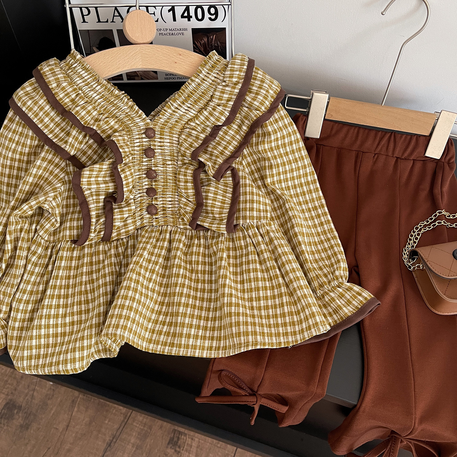 2023 Autumn New Checkered Top Horn Pants Korean Edition Girls' Thin Versatile Set 23312_voghion.com