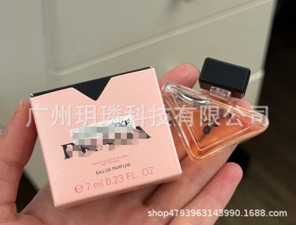 Qバージョン香水出会い ブルー トゥルー ミー ウィルダネス フリーダム アース ウィルダネス エボニー スイートハート ジェイド ドラゴン ティー レディース ロングラスティング ライト|undefined