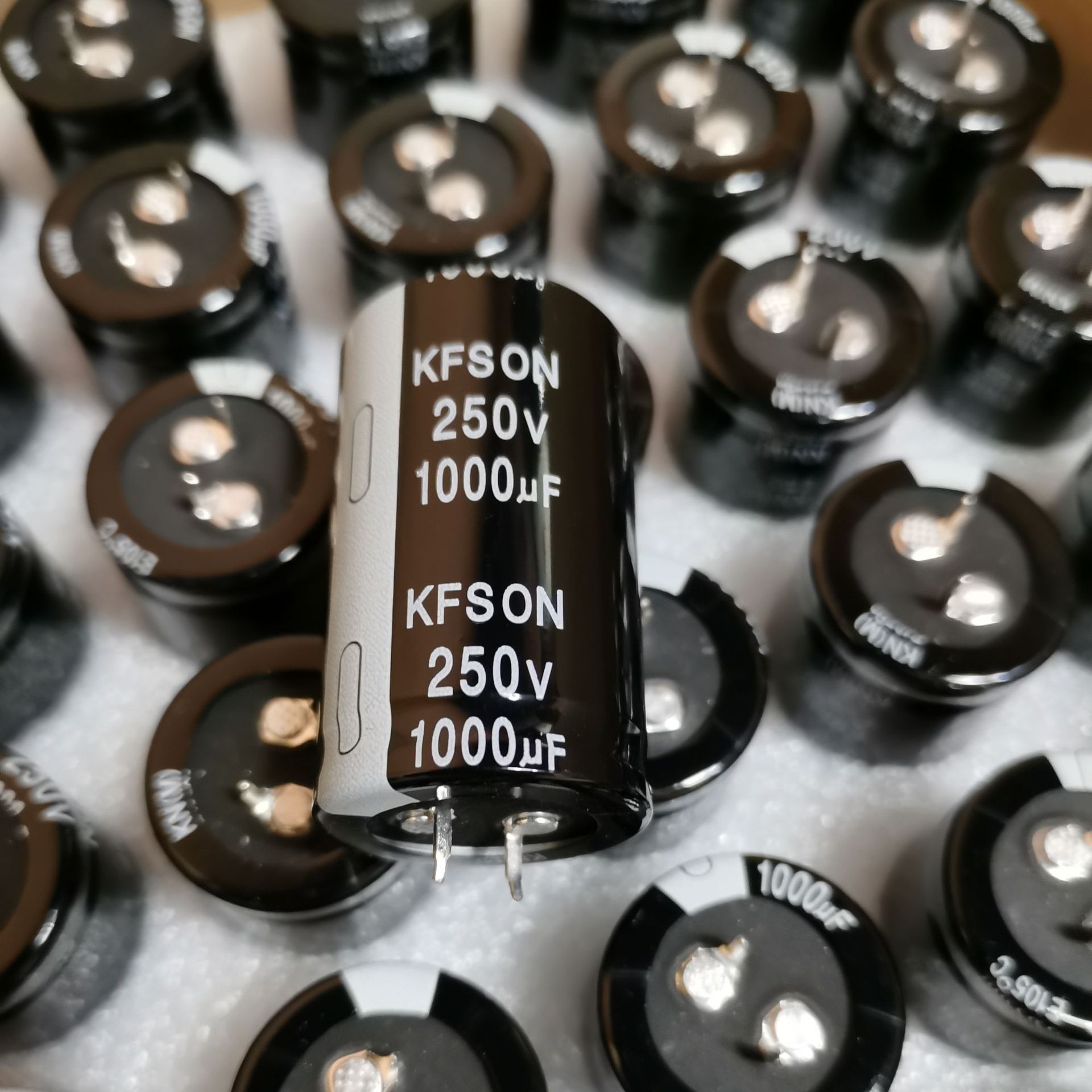 250V1000UF电解电容KFSON品牌高压牛角电容器250v1000u可代替江海