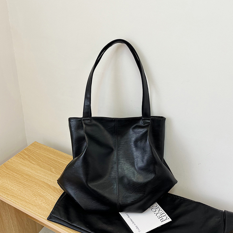 Bolsa de comercio exterior transfronteriza, bolsos de moda y ocio, bolsos de hombro, bolsos axilares ligeros y de gran capacidad, bolsos especiales para mujeres de piel blanda