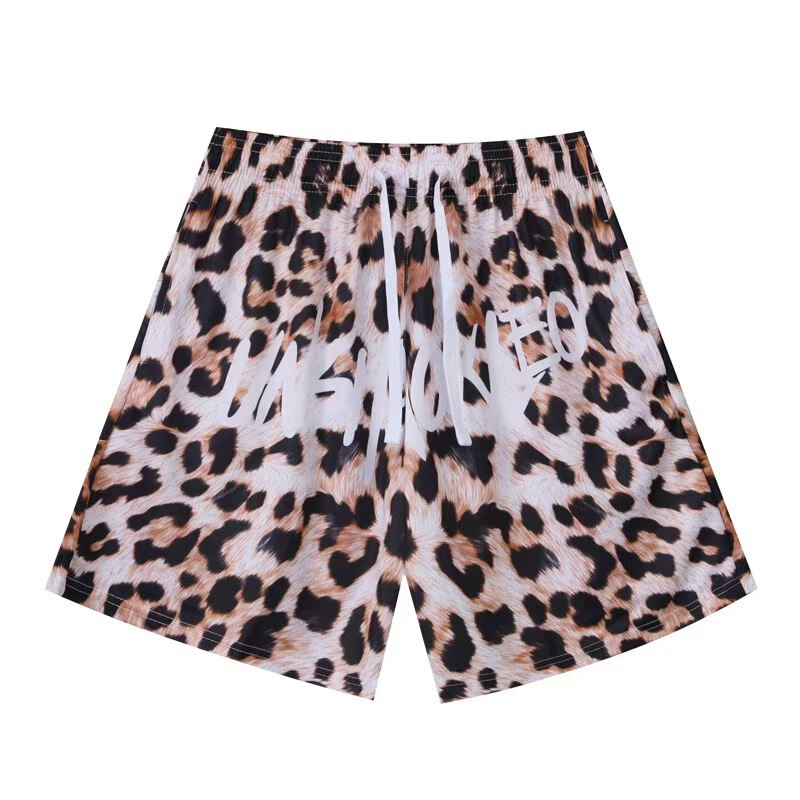 Leopard Print Beach Shorts for Men, Summer Thin Quick-Dry Loose-Fitting Sleep Shorts, Couple's Casual Five-Point Pants Trendy Leopard Print Beach Shorts for Men, Summer Thin Quick-Dry Loose-Fitting Sleep Shorts, Couple's Casual Five-Point Pants Trendy