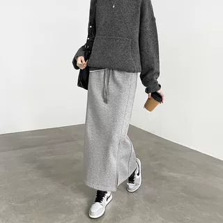 灰色秋冬半身裙女2025新款高腰显瘦高级感包臀一步裙直筒长款卫裙