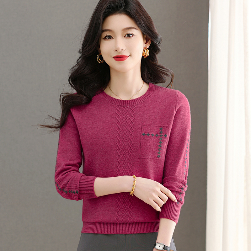 Spring elegant knitted fashionable sweater with a round collar