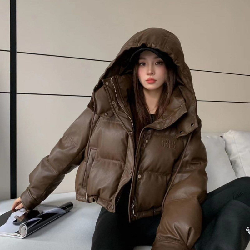 欧货pu皮短款免洗连帽羽绒服女冬2025新款韩版加厚外套美拉德色系