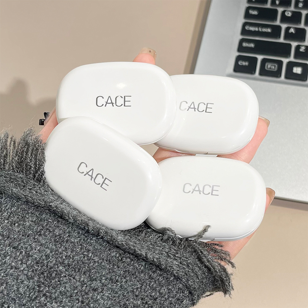 CACE Soft Mist Tinting Blush Cream is light, natural and brightening. It is energetic, versatile and color-enhancing makeup. Cross-border wholesale undefined
