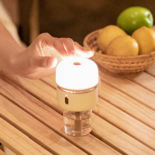 ����늟�����Һ�������b���Һ����Һ���ʽ�Ƕ��r��������a��Һ