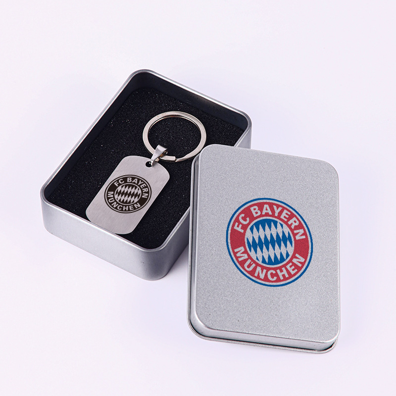 Club de fútbol insignia llavero Barcelona Real Madrid Manchester United AC Milan equipo militar tarjeta caja regalo