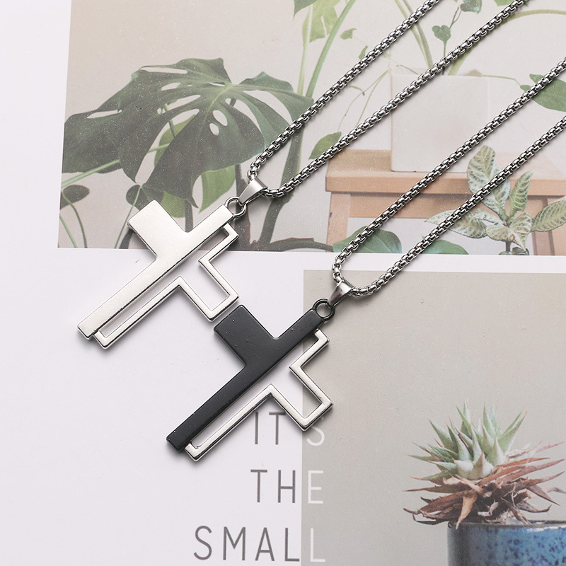 Minimalistische Redemption Love Entity Hohles Halbkreuz-Anhänger-Halskette aus Titanstahl, vielseitig einsetzbar für Männer und Frauen_voghion.com