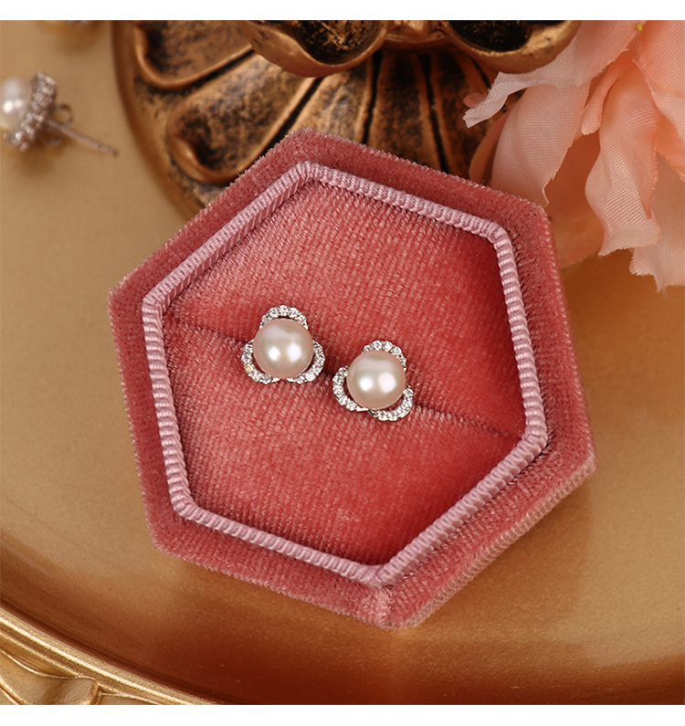 Style Simple Fleur Naturel D'eau Douce Perle Incruster Zircon Boucles D'oreilles 1 Paire display picture 4