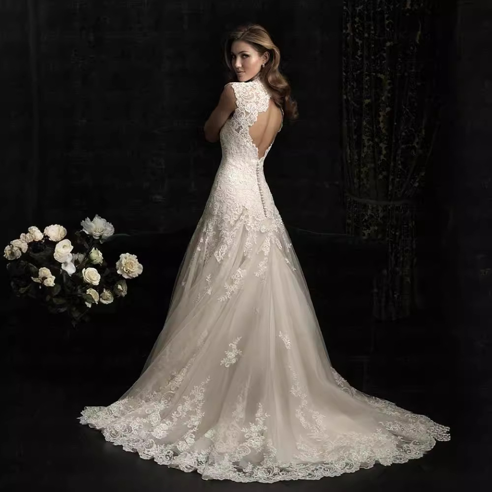 Slim Export Bride 2025 New Shoulder Sexy V Neck Lace Wedding Dress Large Size Fishtail Wedding Dress