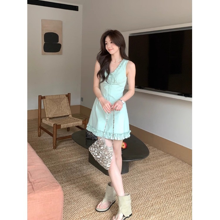 韓国のシンプルな木耳レースアップドレス女性のための夏の 2025 新しい気質カジュアルウエスト痩身ベストドレス|undefined